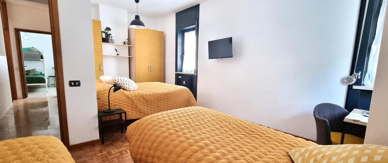 Guesthouse Tree Rooms Industrial Bergame Extérieur photo